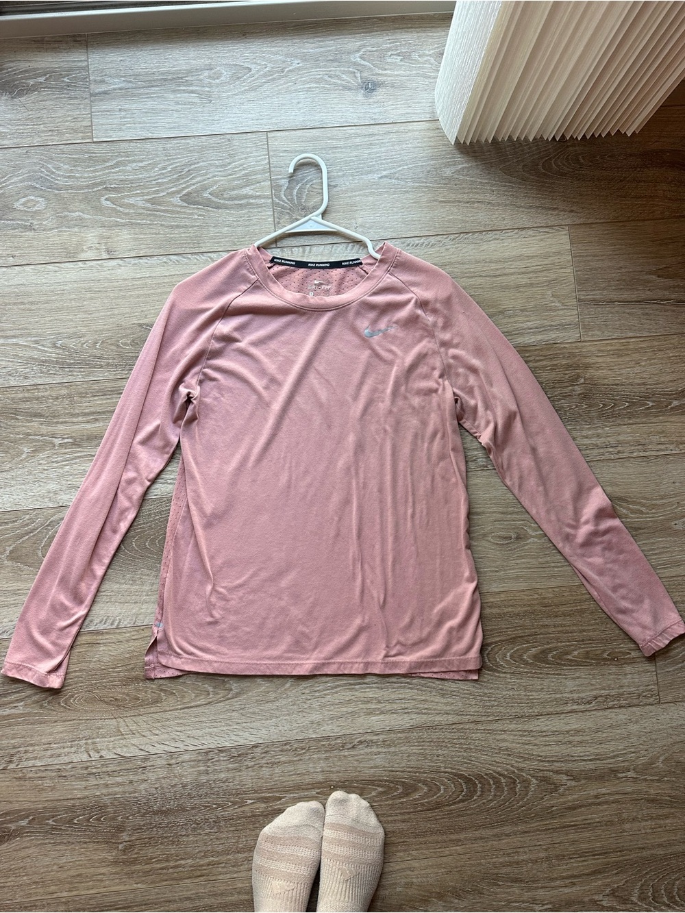 Nike Women's Long-Sleeve Dusty Rose Athletic Top